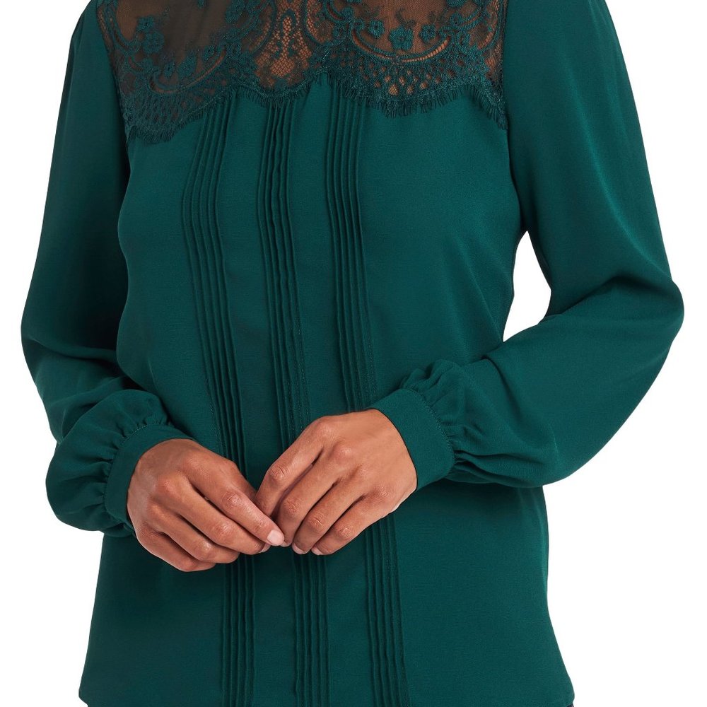 Vincent Camuto Green Lace Yoke Blouse